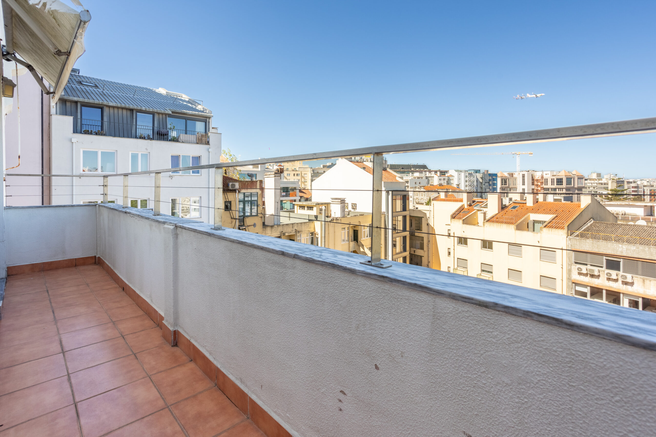 Balcony T3 Centre