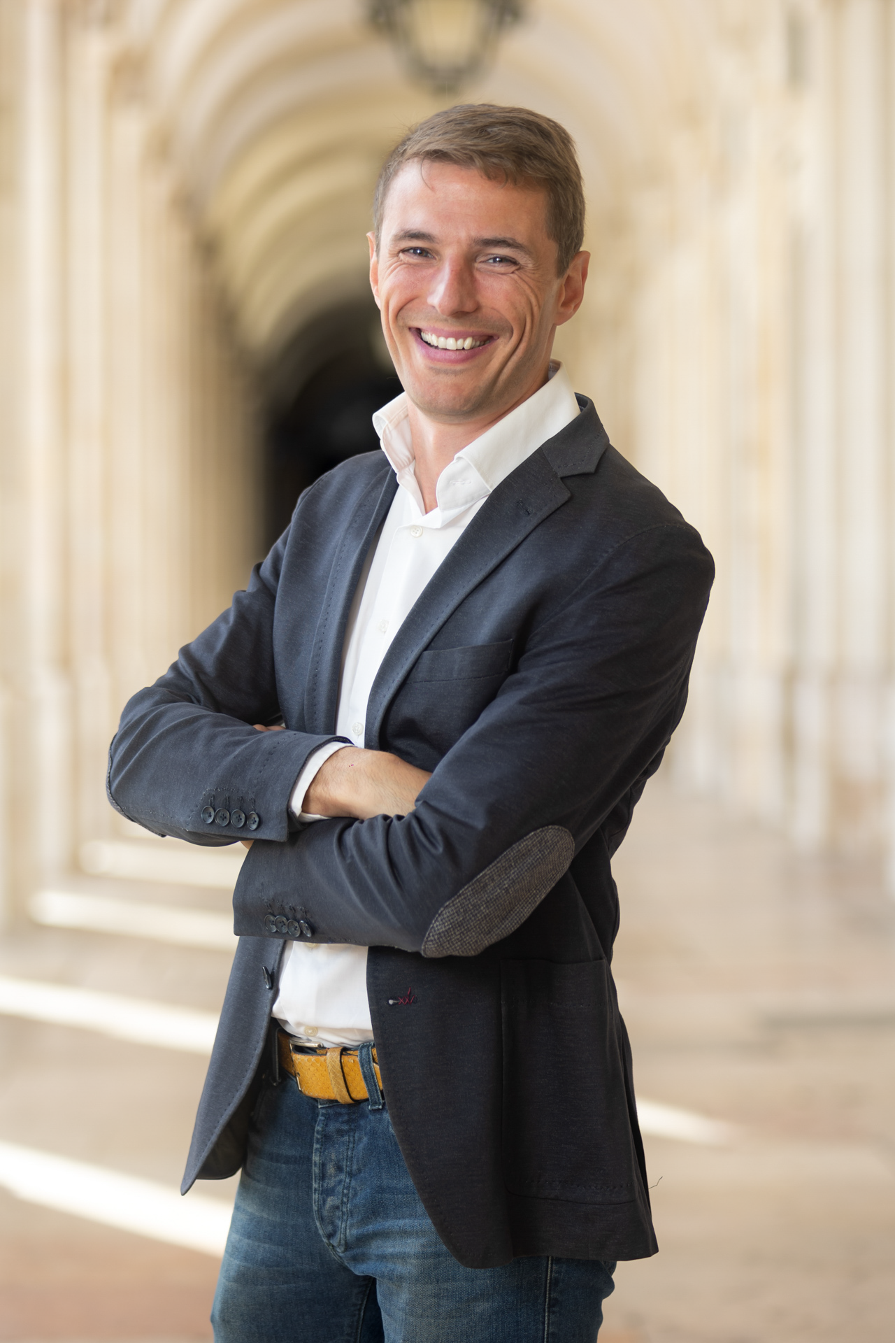 Aurelien huynen, relocation & real estate in portugal