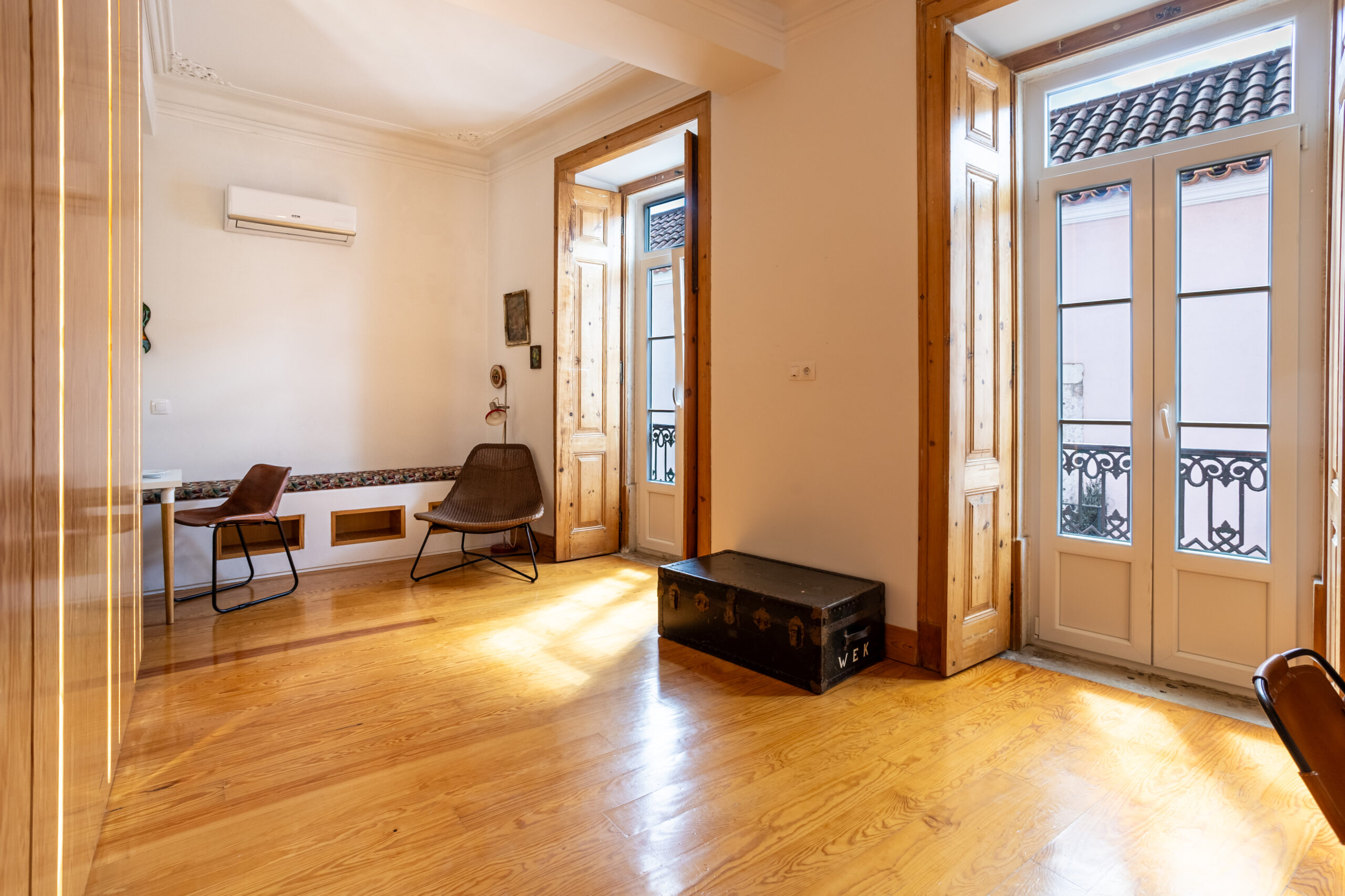 Sala de estar de planta abierta T2 Graça
